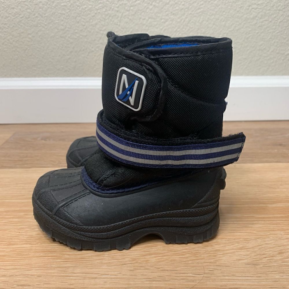 Nautica Port Toddler Size 8 Boy Black Blue Waterproof Snow Boots - Picture 4 of 12